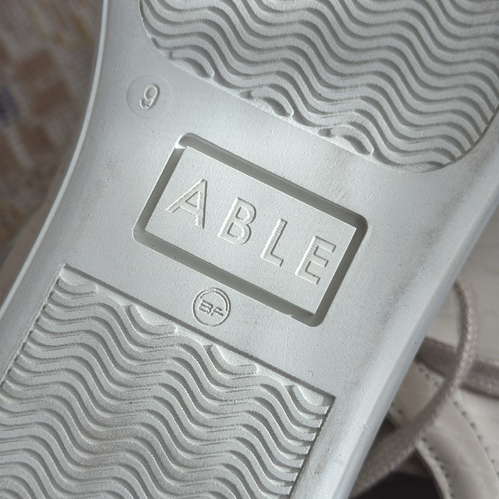 Able Leather Sneakers Size 9 - Picture 6 of 7